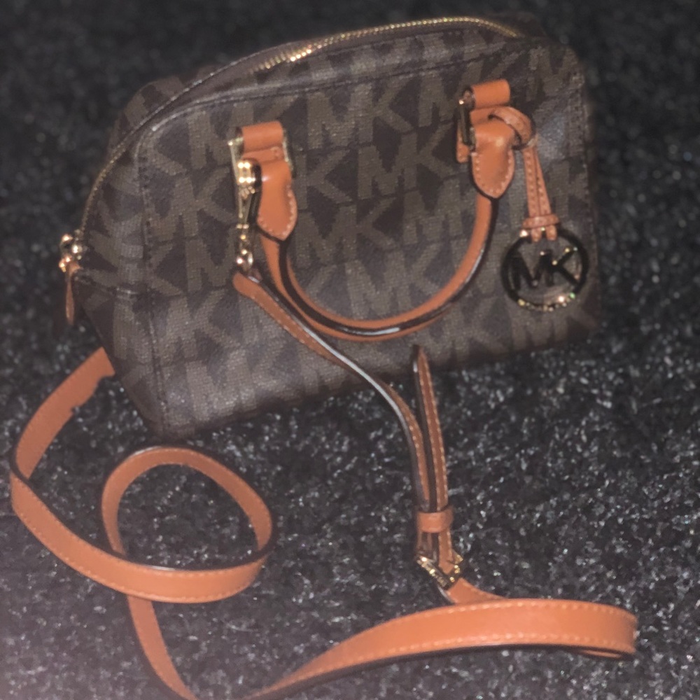 Michael Kors crossbody mini bag
